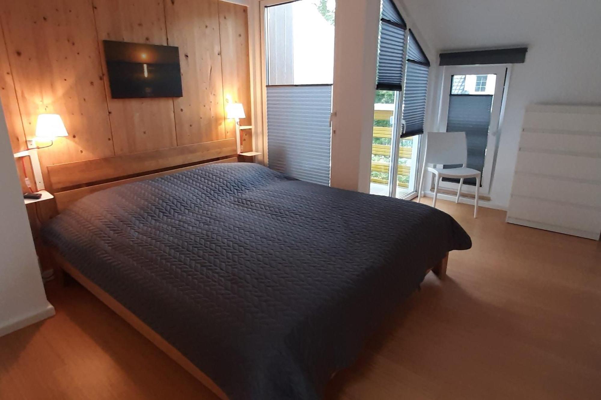 Ferienhaus Sommarstuga Wiek auf Rügen エクステリア 写真